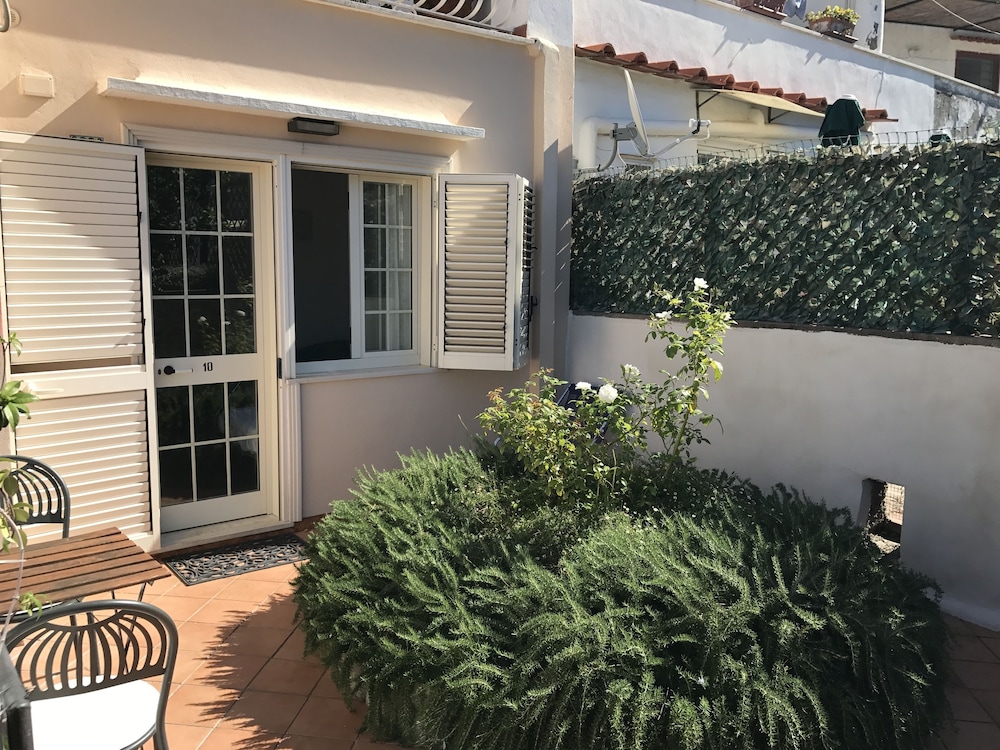 Family Quadruple Room, Garden View