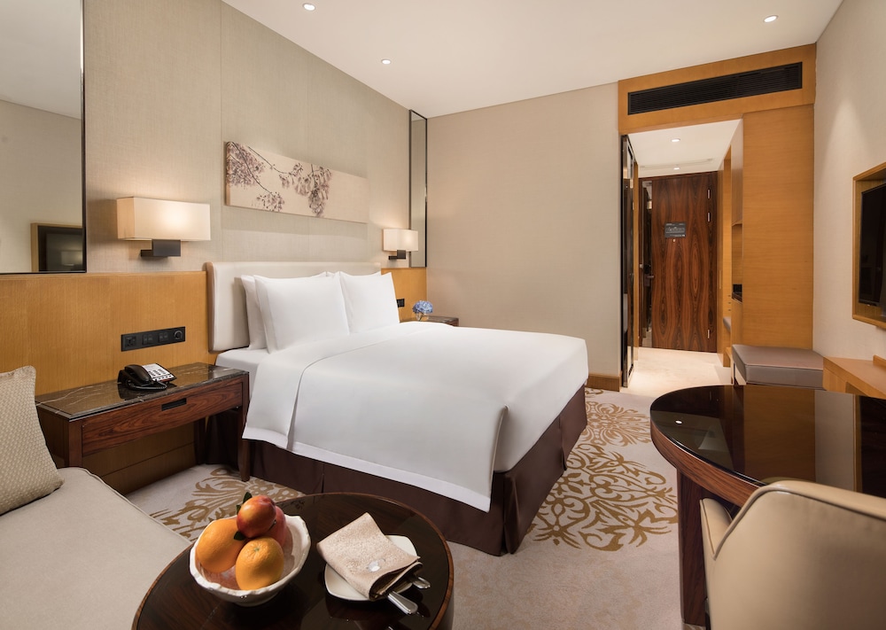 Haiyu Deluxe Garden View King Room (Free Welcome Fruits), photo 6