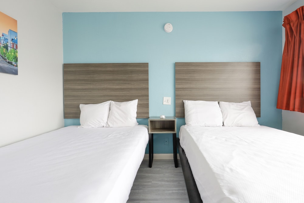 Standard Double Room photo 2