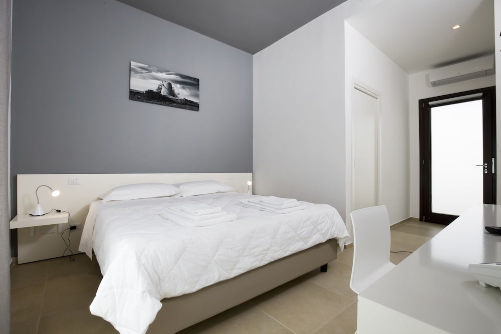 Standard Double Room, Garden View photo 3