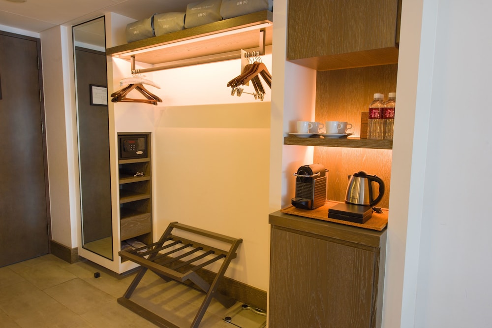 Deluxe Twin Room, 2 Pax photo 3