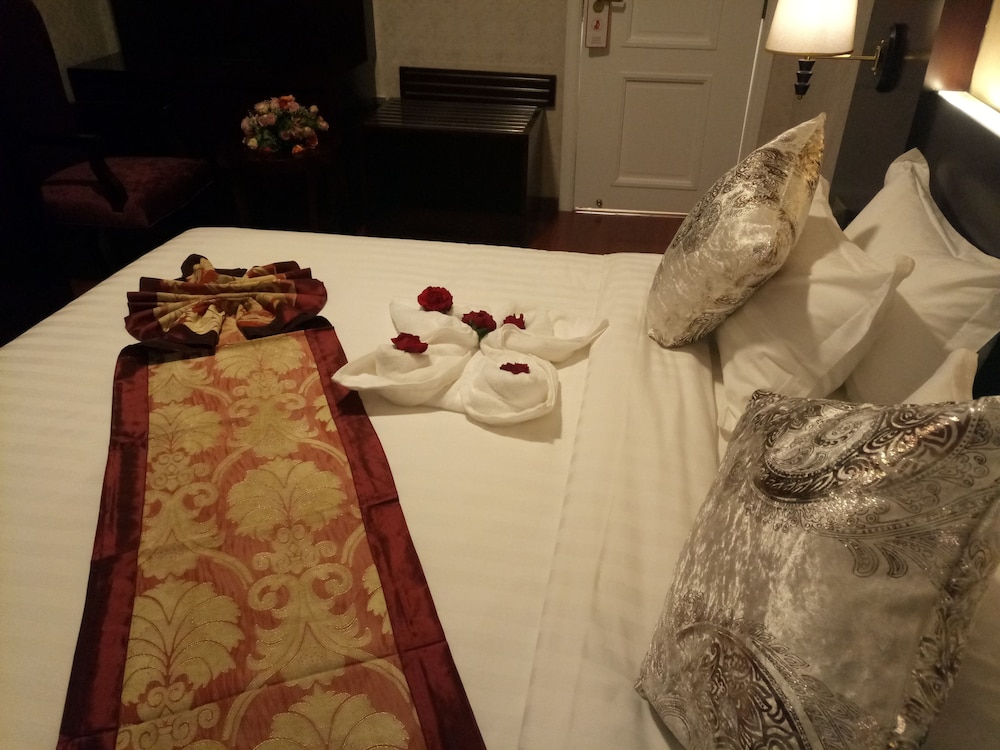 Standard Double Room, Non Smoking, City View