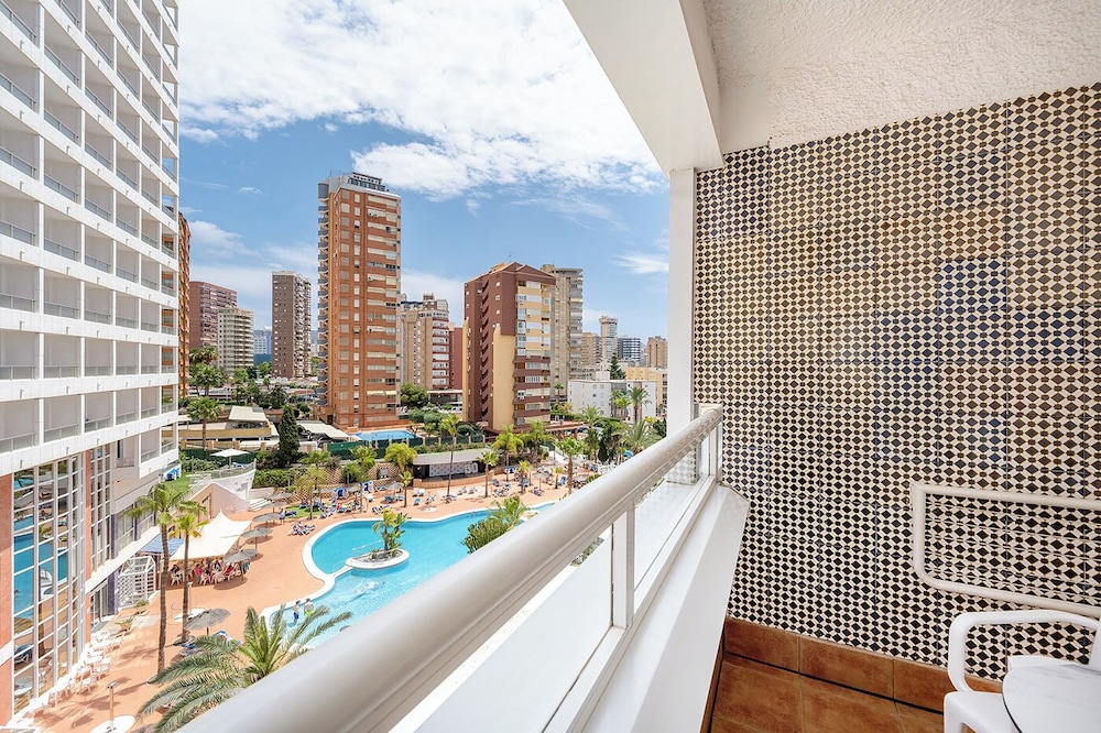 Triple Room, Terrace, Pool View (3 Adults) thumbnail 5