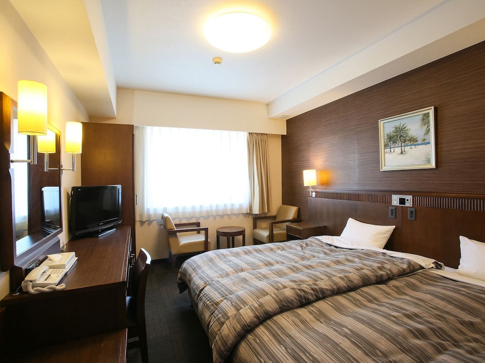 Superior Twin Room, Non Smoking - Photo 4