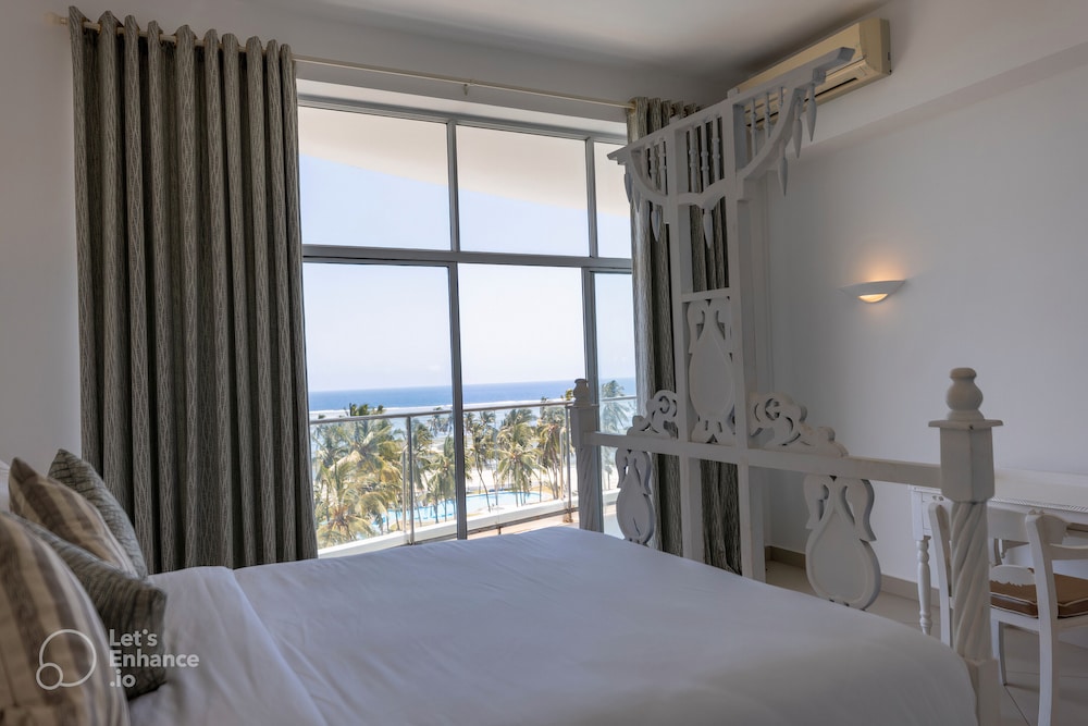 Executive Suite, 2 Bedrooms, Ensuite, Sea View photo 2