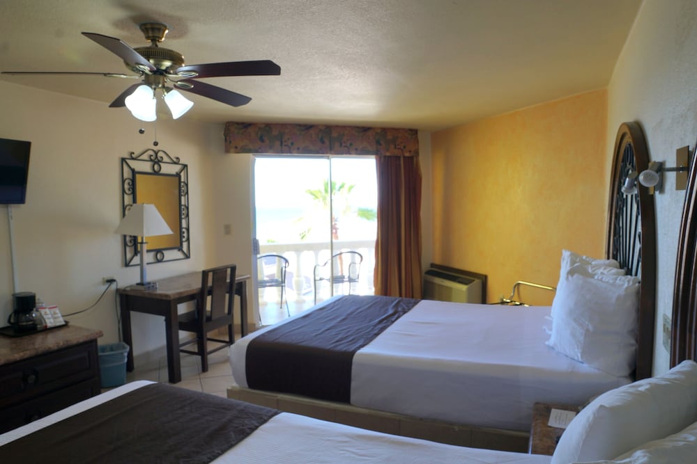 Standard Double Room, Partial Sea View photo 1