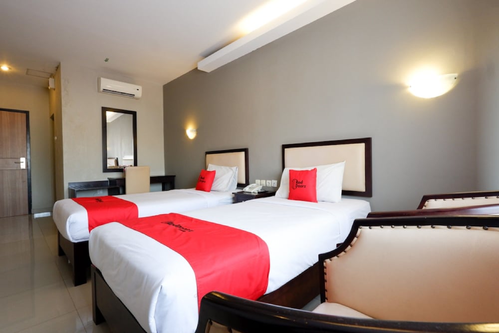 Deluxe Twin Room photo 2