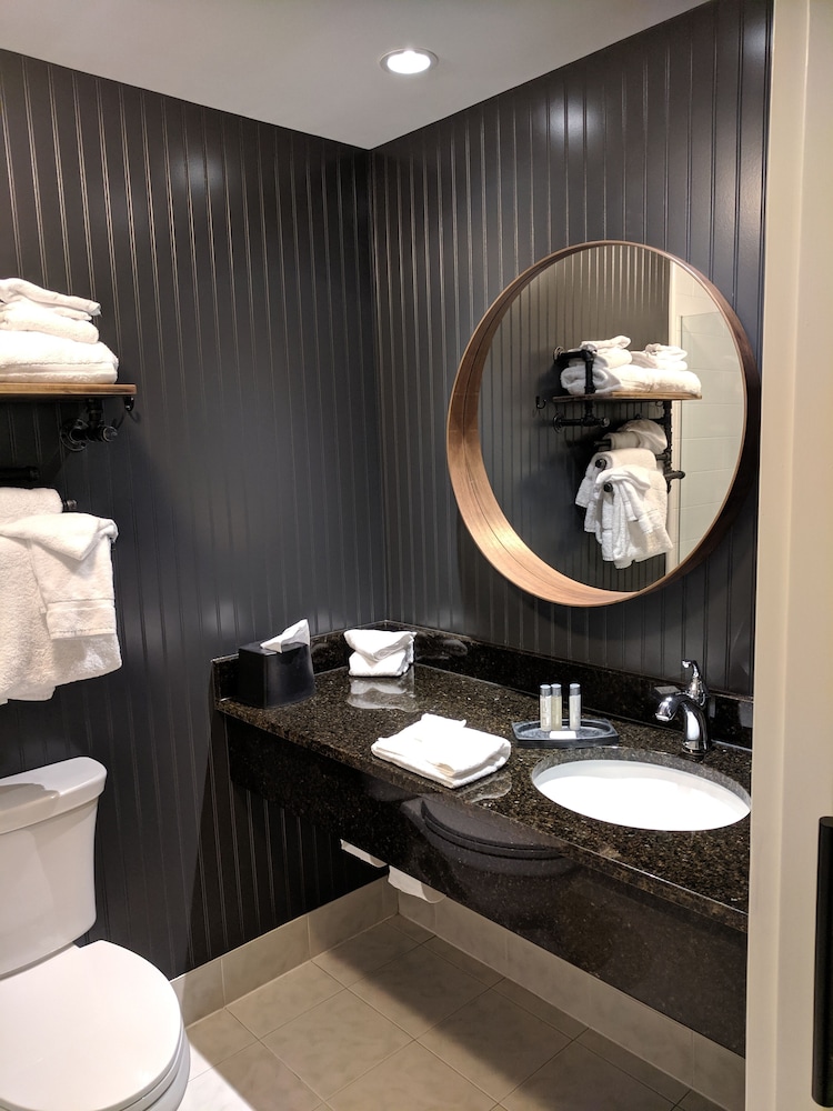 Room - Photo 6