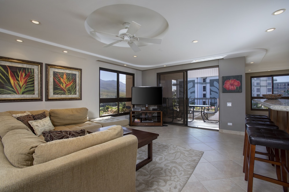 Room, 1 Bedroom, Partial Ocean View photo 3