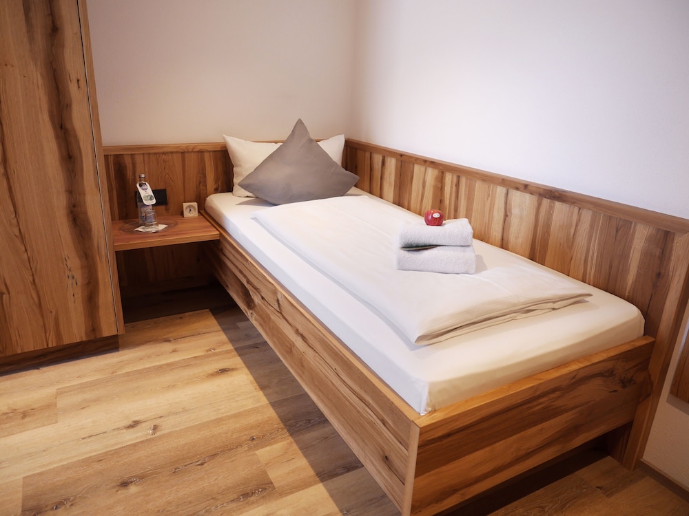 Comfort Single Room, 1 Twin Bed photo 1