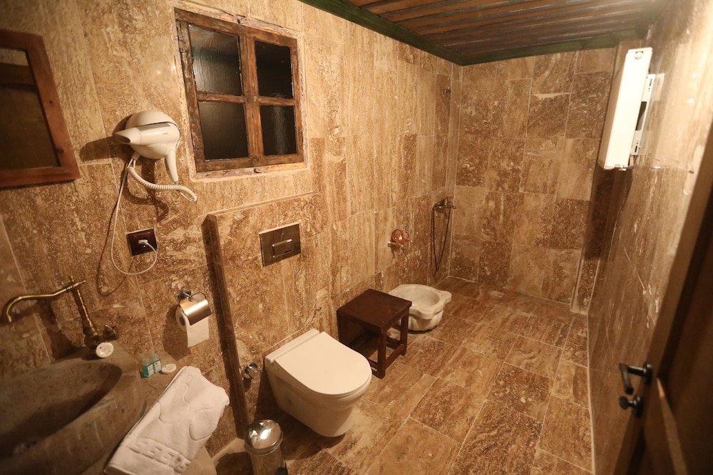 Tugra Deluxe Suite - Photo 8