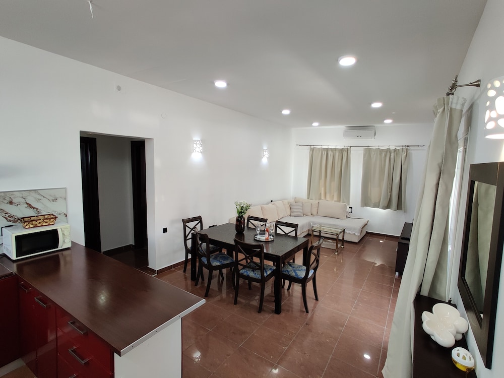 Deluxe Apartment, Sea View (Victoria)