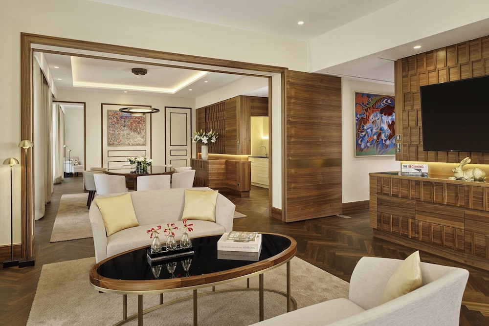 Signature Suite, 2 Bedrooms thumbnail 6