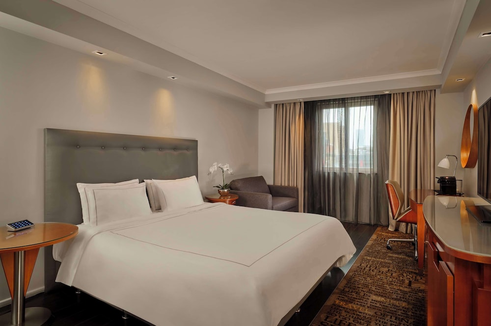 Executive Room, 1 King Bed photo 1