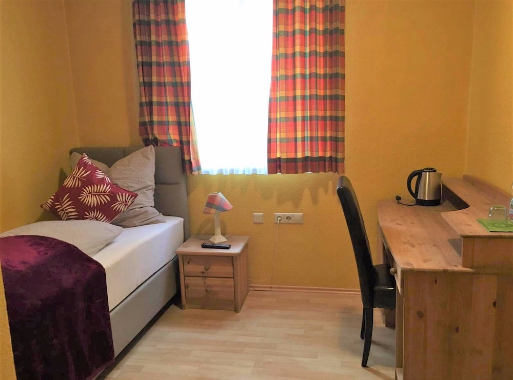 Single Room photo 1