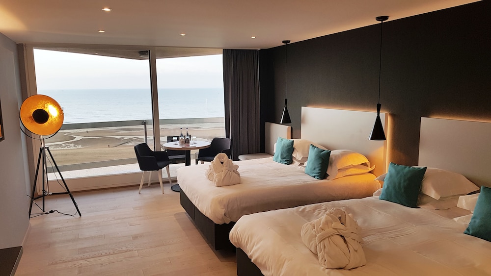Superior Family Room, No Sea View - Photo 8