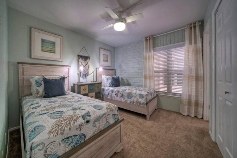 Apartment (2 Bedrooms)