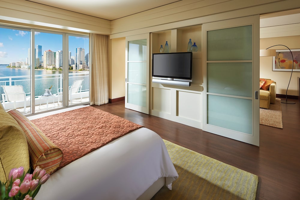 Skyline View, Suite, 3 Bedrooms photo 2