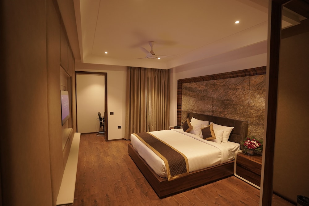 Executive Room photo 1