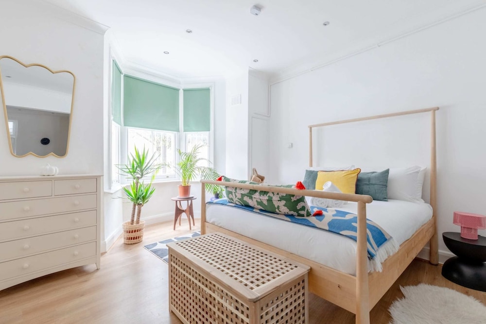 Basic Apartment