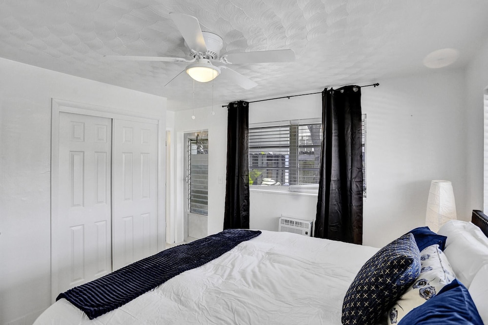 Comfort Apartment, 1 Bedroom, Courtyard View, Courtyard Area photo 2