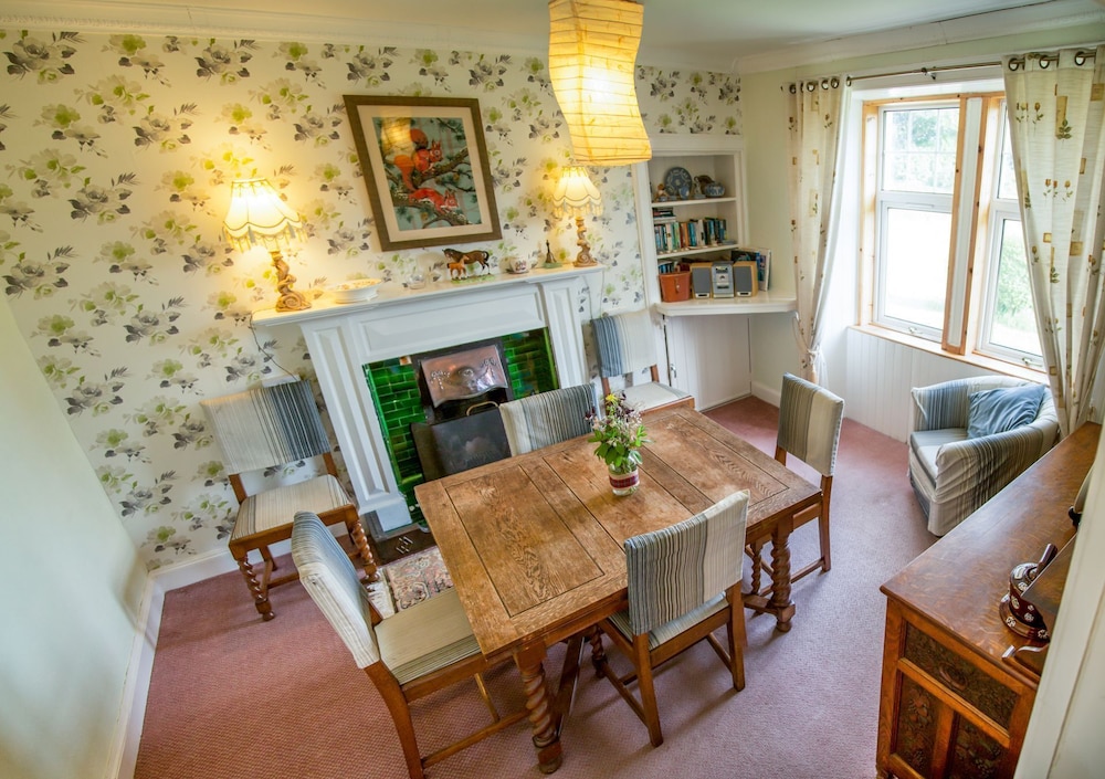 Cottage photo 2