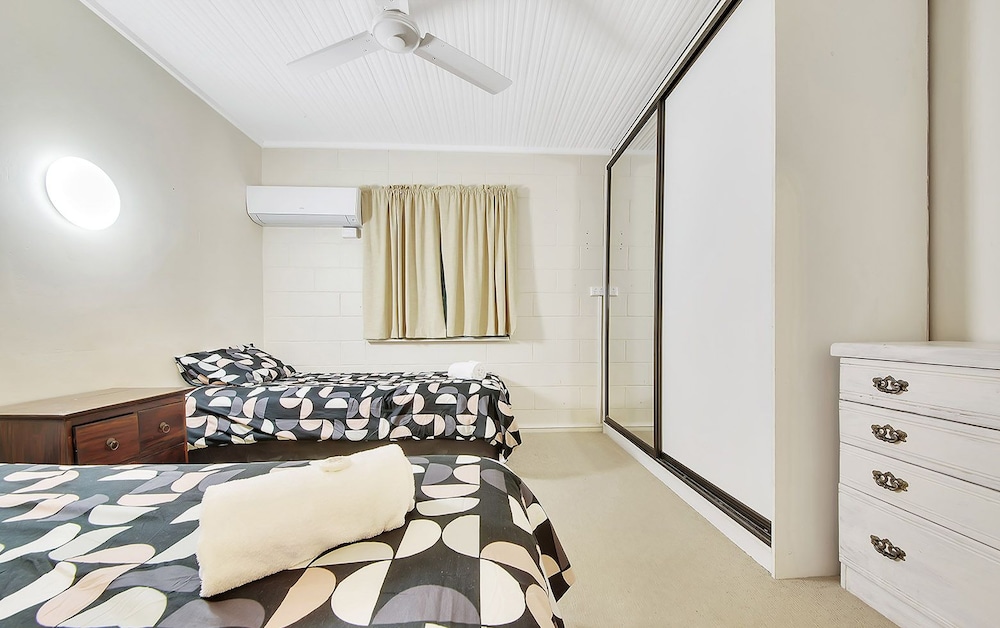 Apartment, Multiple Beds, City View photo 3