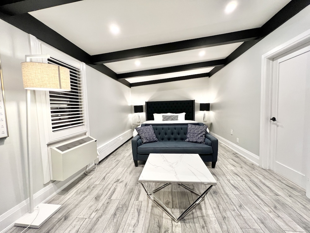 Andy Suite