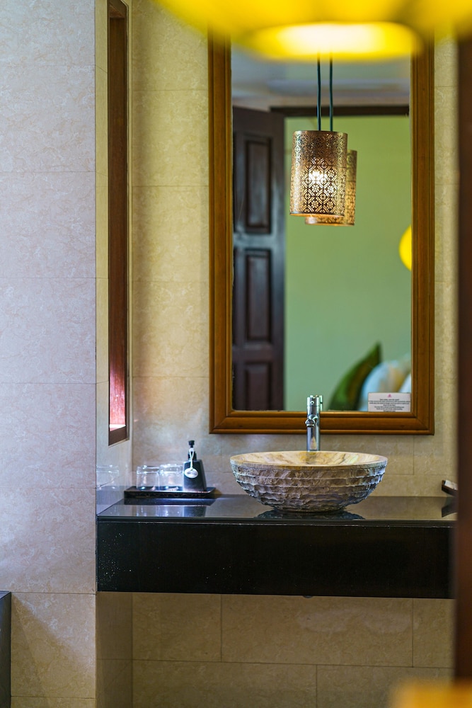 Deluxe Double Room, Ocean View - Photo 4