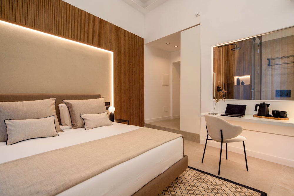 Luxury Room photo 2