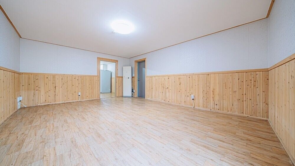 Room (Alps D) - Photo 1