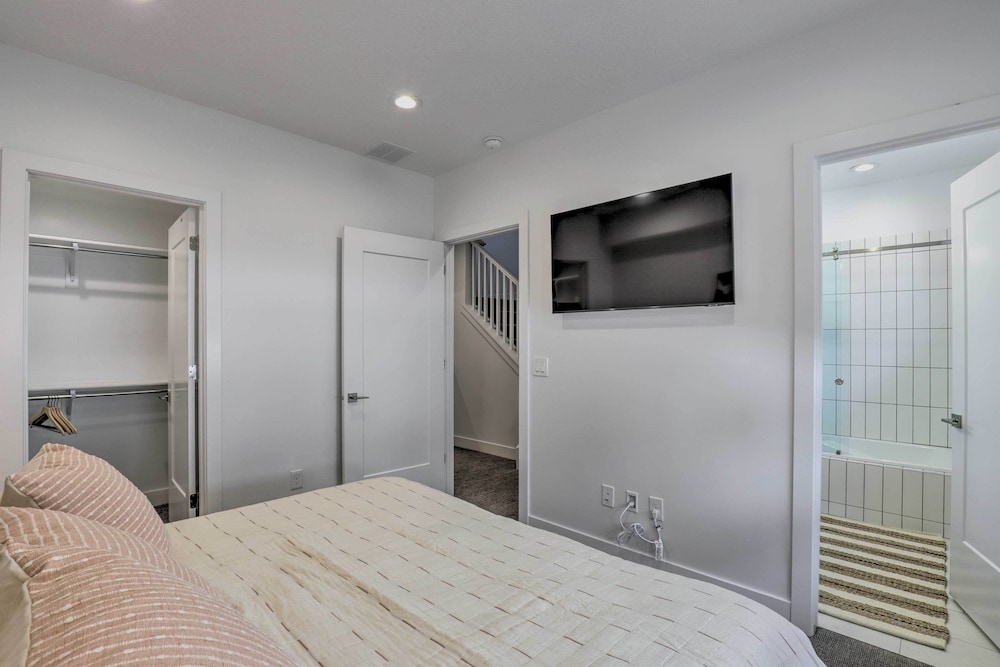 Apartment (2 Bedrooms) photo 2