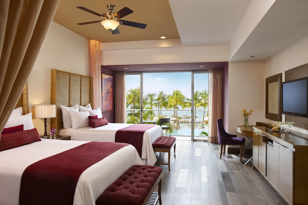 Junior Suite Ocean View, 2 Double Beds