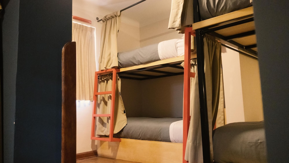 Shared Dormitory, Private Bathroom (12-bed "Pods")