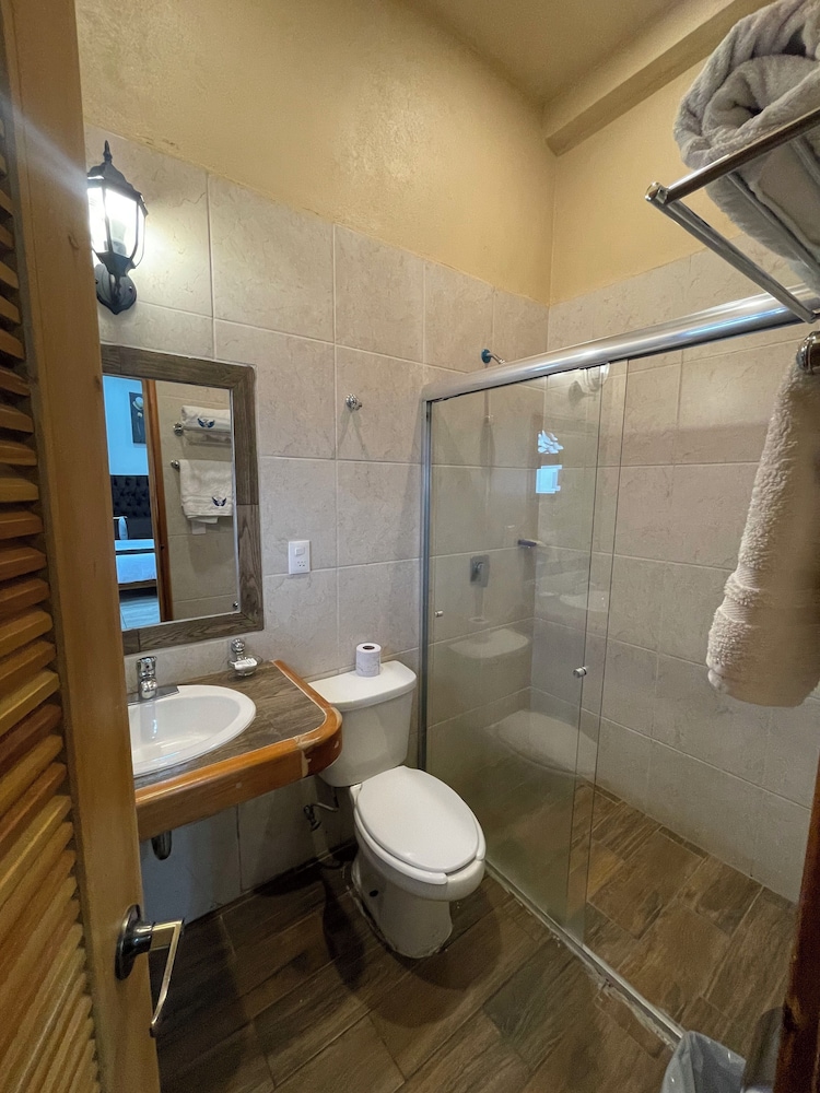Superior Quadruple Room with balcony and Mountain view photo 3