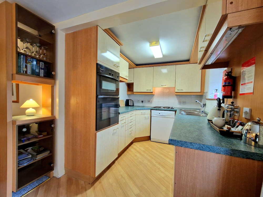 Economy Cottage photo 3