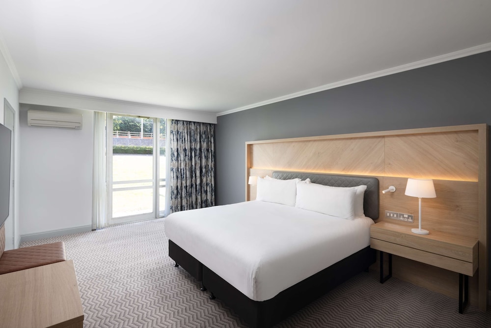 Superior Room, 1 King Bed - Photo 1
