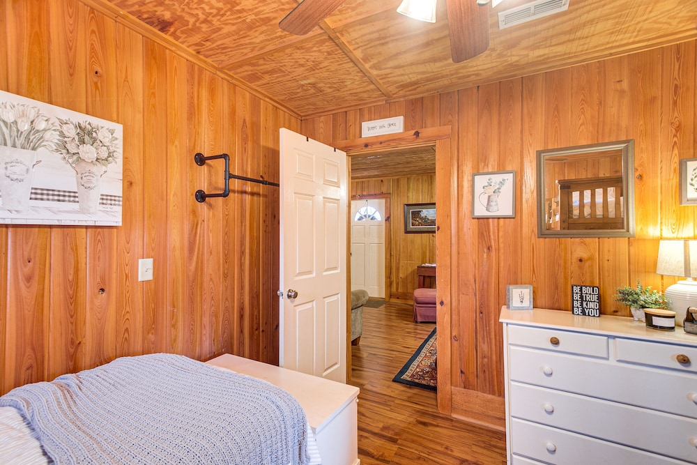 House (2 Bedrooms) photo 1