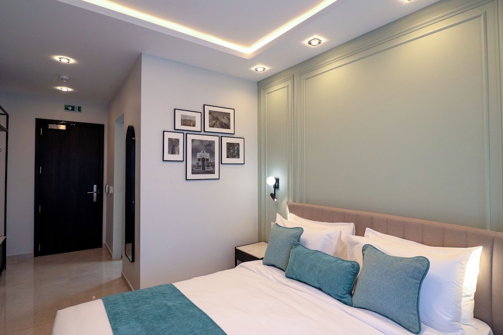 Double Room with Private Terrace photo 1