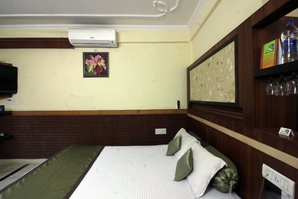 Luxury Triple Room