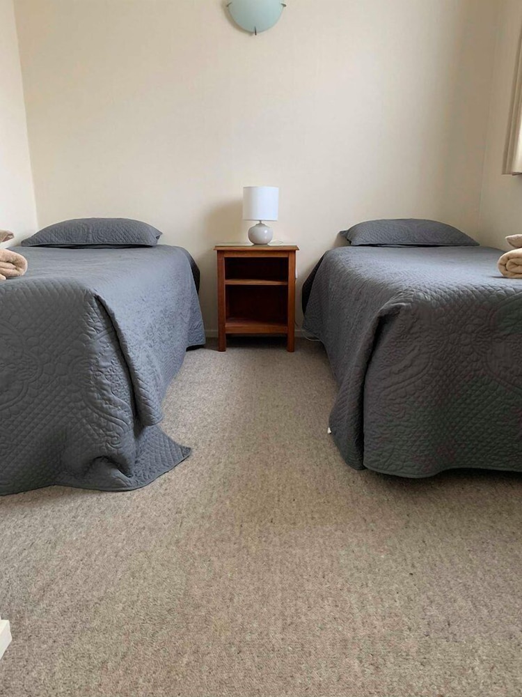 Studio, Twin Bed photo 1