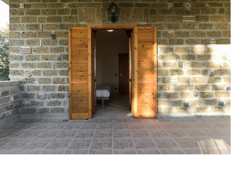 Deluxe Twin Room, 2 Twin Beds, Garden View photo 3