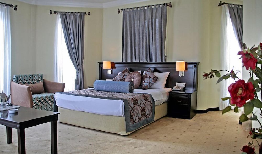 Suite photo 1