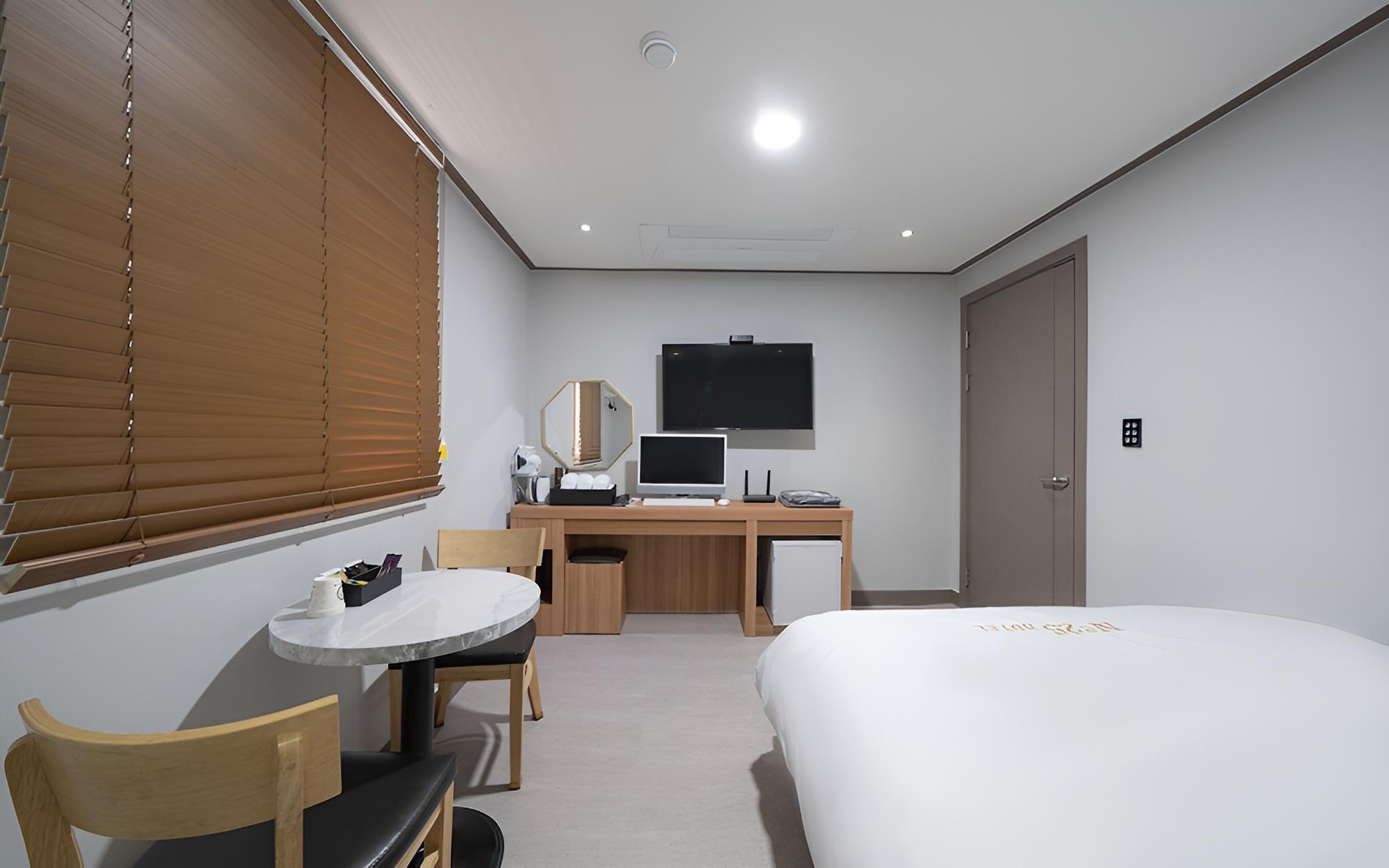 Room (Standard (You can watch Netflix perso) photo 3