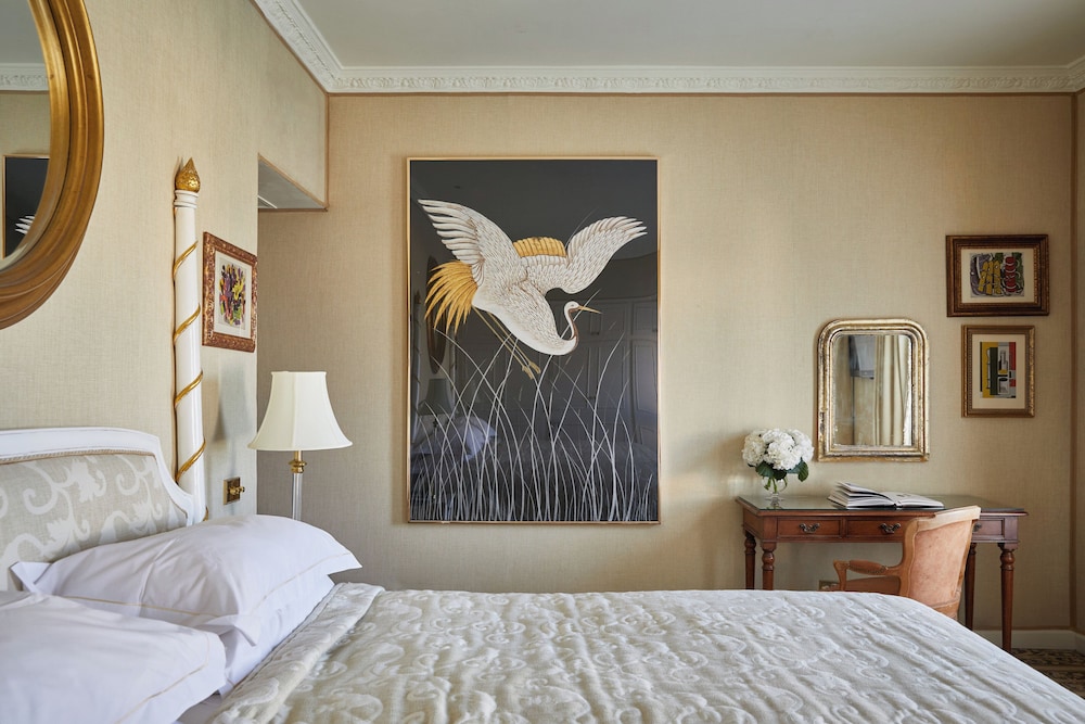 Standard Room, 1 King Bed photo 1