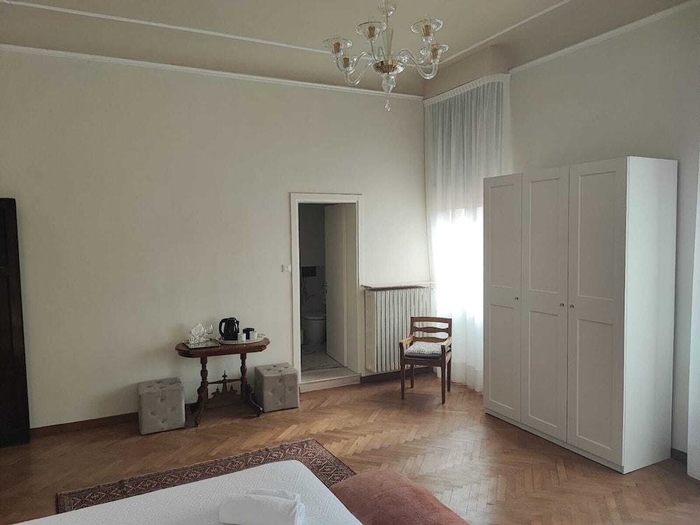 Deluxe Room, City View photo 2