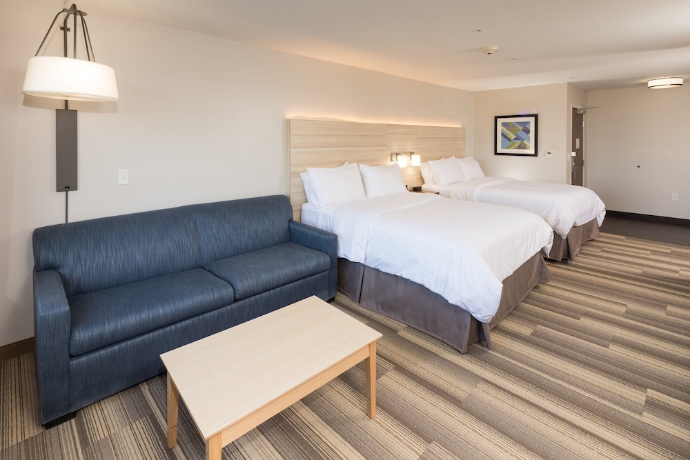 Suite, Multiple Beds (2 Bed) - Photo 3