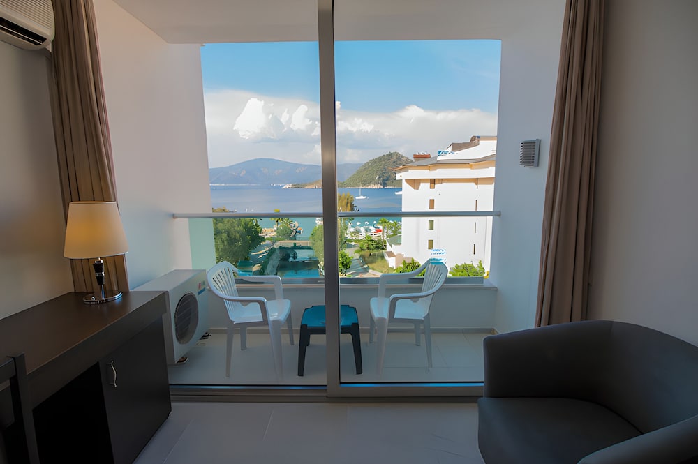 Room, 1 Bedroom, Sea View