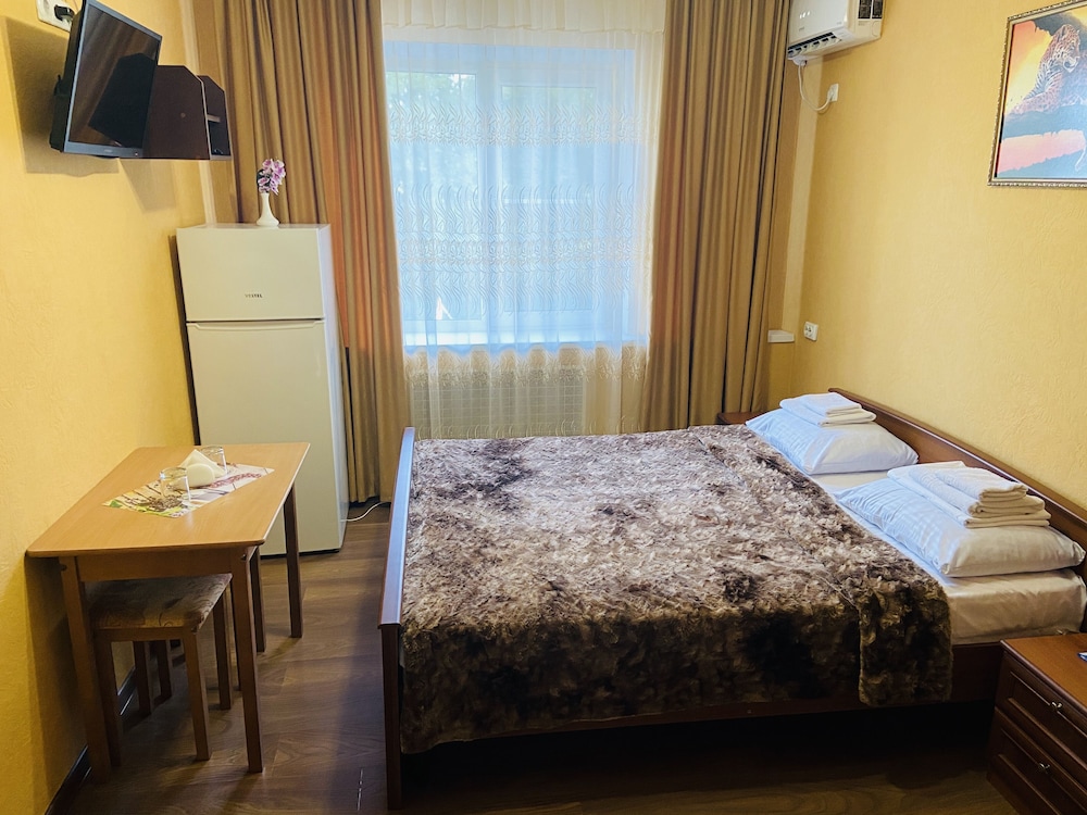 Standard Double Room photo 2