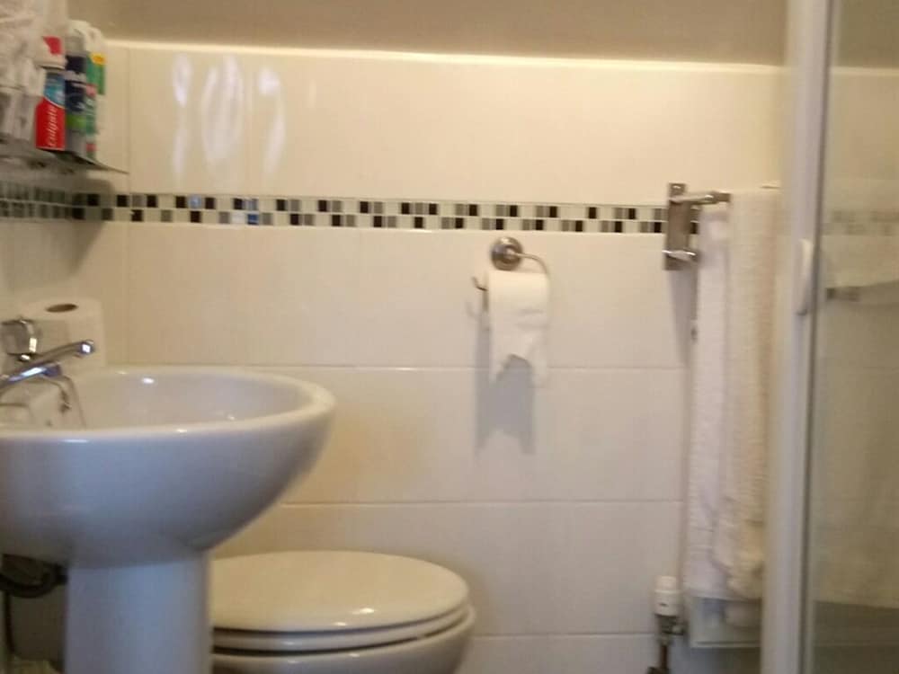 Double Room, Ensuite photo 2